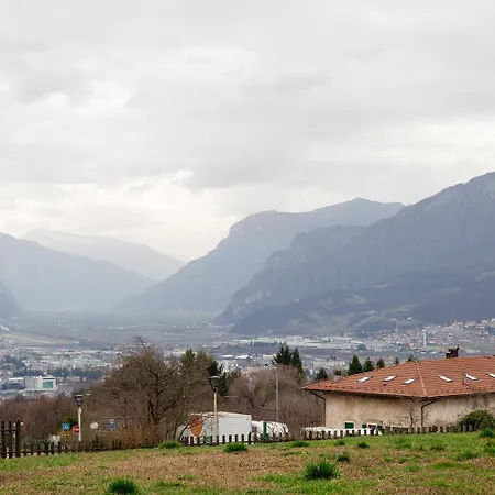 Mine House Hill- 2 Privat Parking! Apartamento Trento Exterior foto