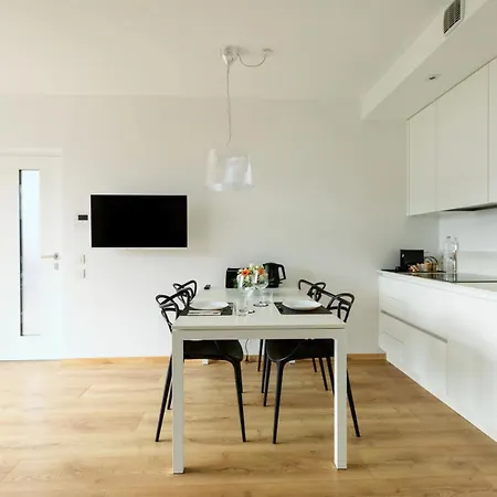 Mine House Hill- 2 Privat Parking! Apartamento Trento Exterior foto